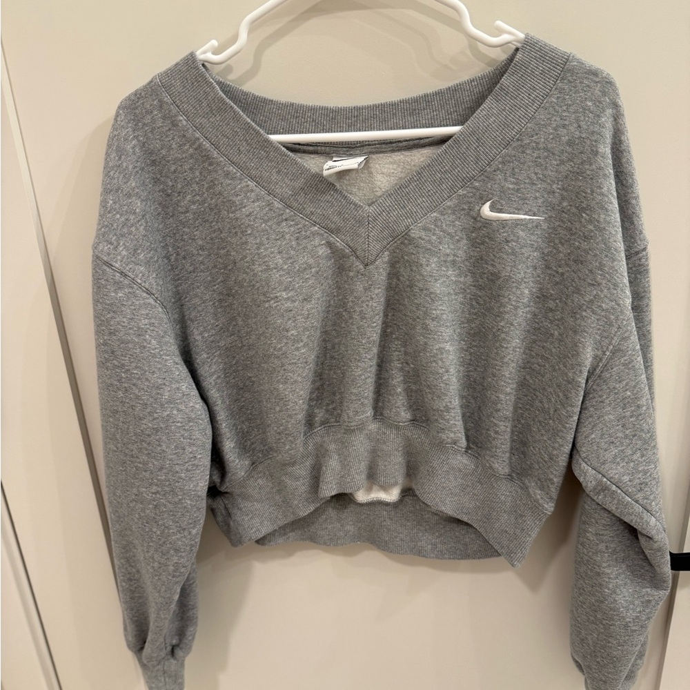 Nike Heather Gray V-Neck Sweatshirt